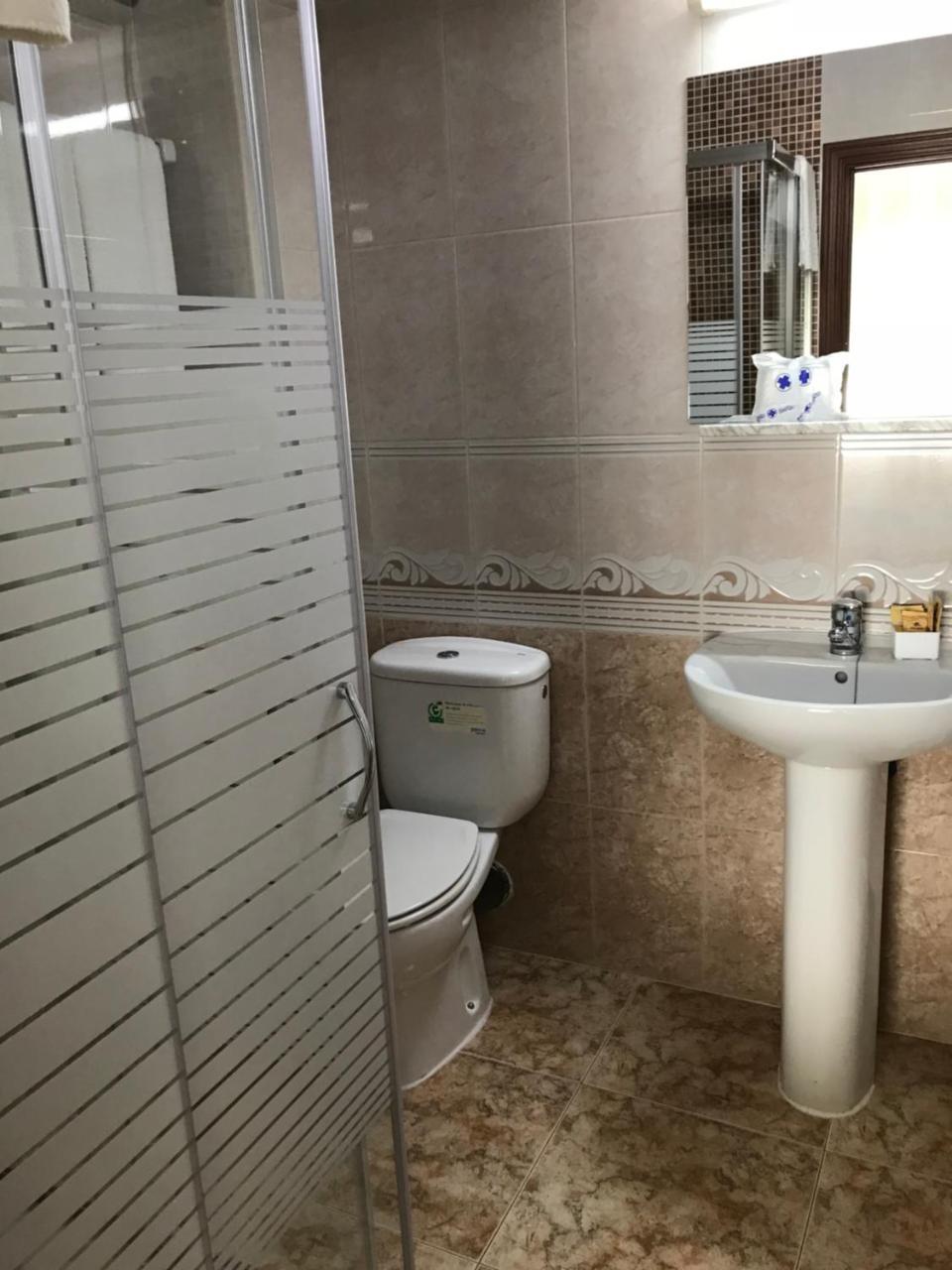 Hostal Argentina Caces Buitenkant foto