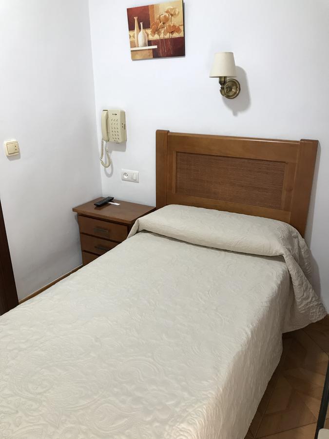 Hostal Argentina Caces Buitenkant foto