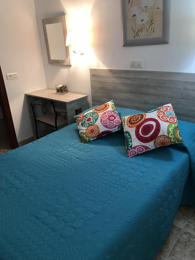 Hostal Argentina Caces Buitenkant foto