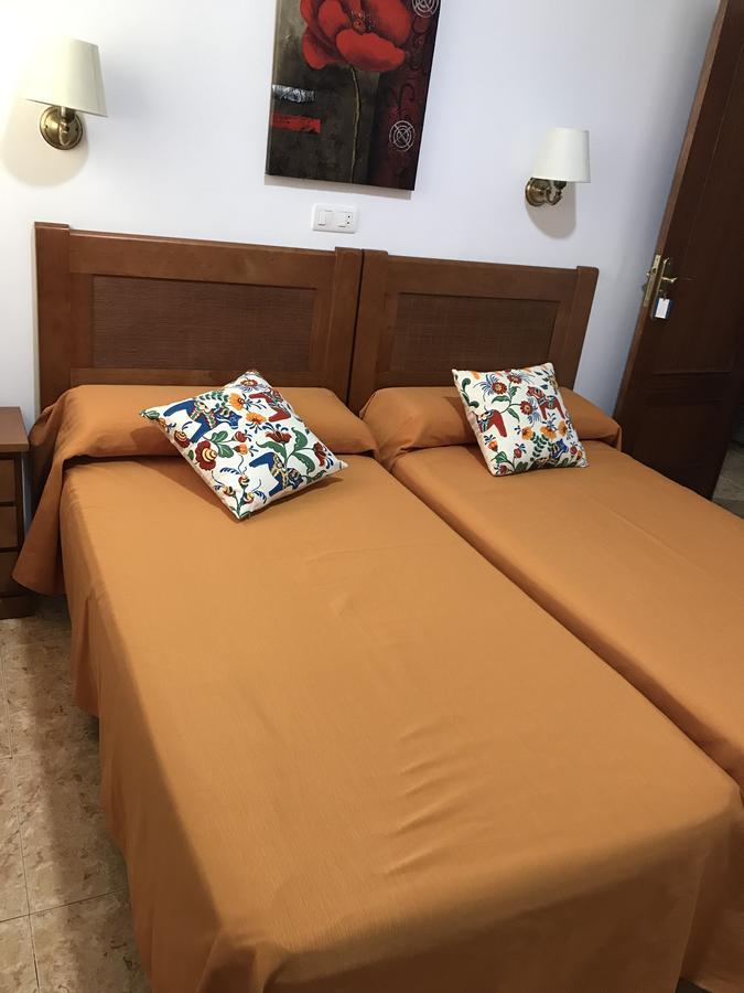 Hostal Argentina Caces Buitenkant foto