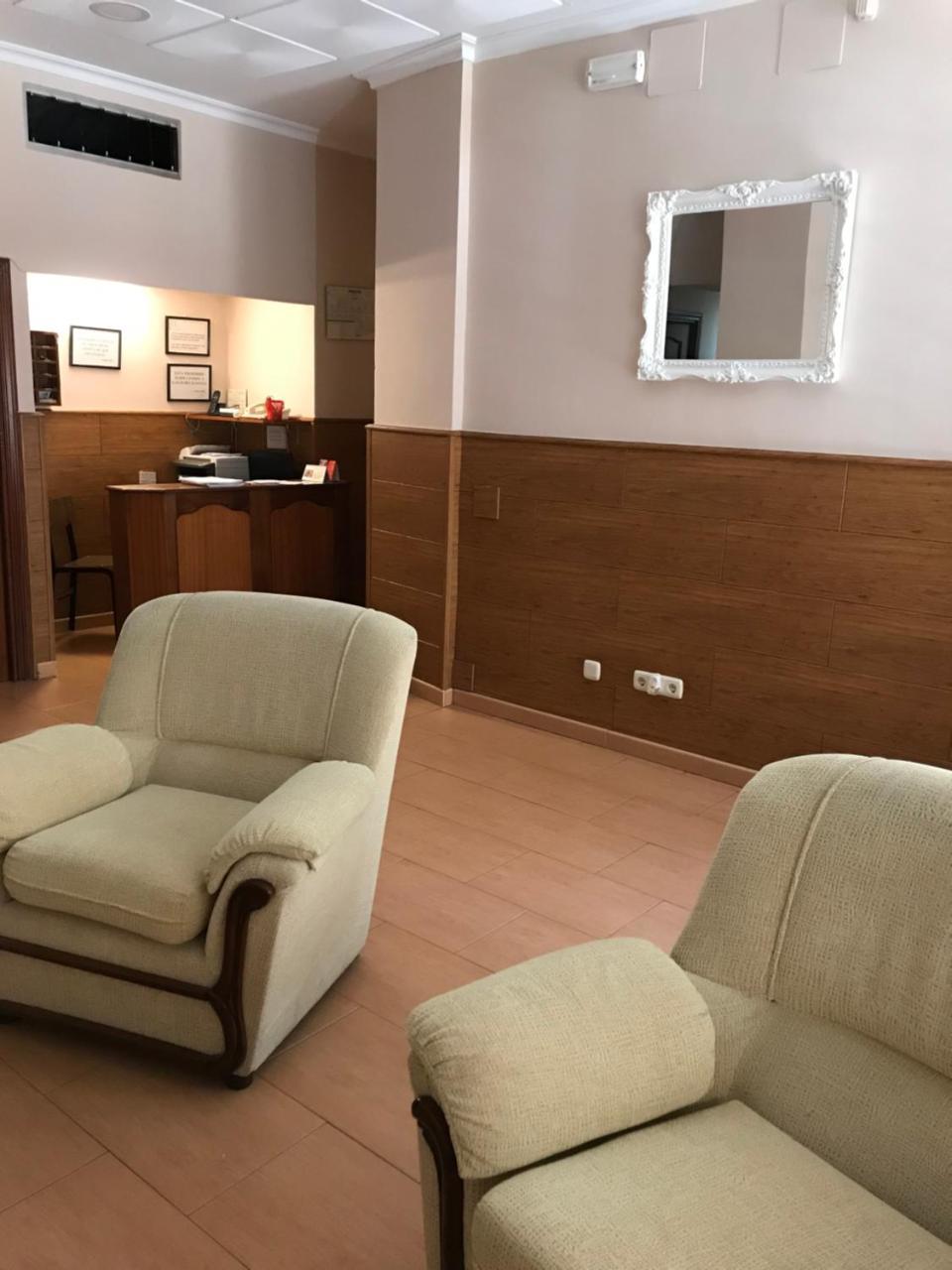 Hostal Argentina Caces Buitenkant foto