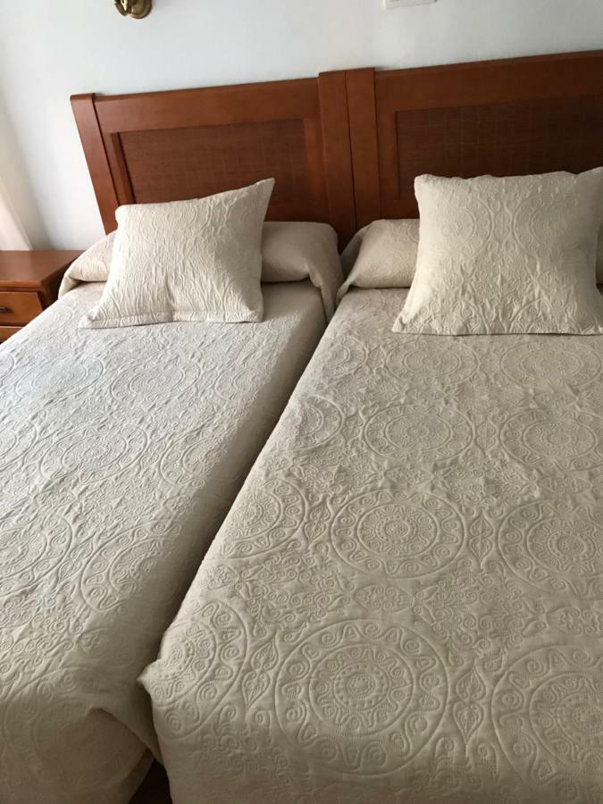 Hostal Argentina Caces Buitenkant foto